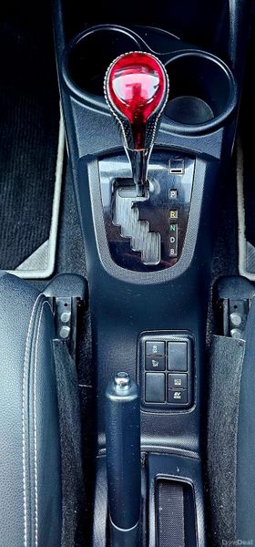 2017 Toyota Aqua G's Edition 351800336