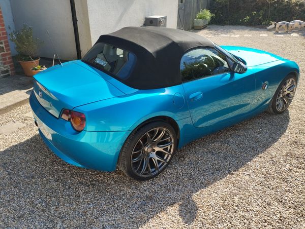 BMW Z4 2006 352299849