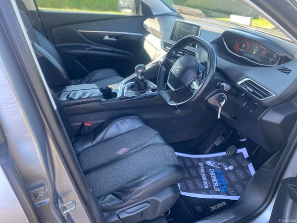 Peugeot 3008 Allure 1.6hdi 352489549