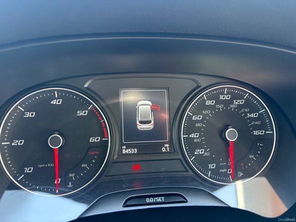 SEAT Ateca 353840451