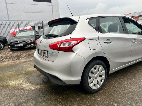 2016 Nissan Pulsar 354563817