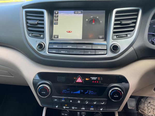 Hyundai Tucson 1.7 D Executive SE 354644073