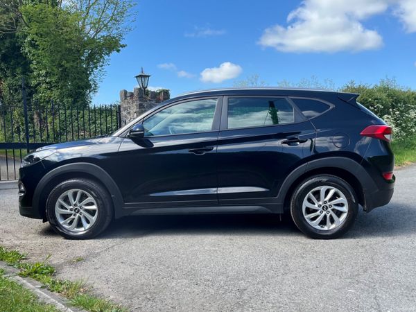 Hyundai Tucson 1.7 D Executive SE 354644097