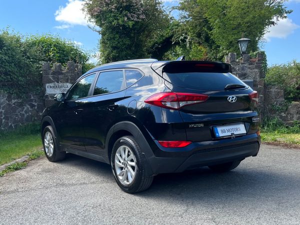 Hyundai Tucson 1.7 D Executive SE 354644123