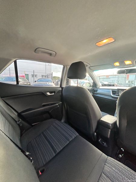 2018 Kia Stonic 354833367