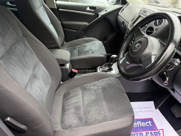 Volkswagen Tiguan 2015/ Automatic 355310305