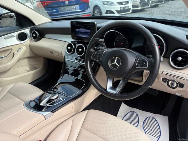 Mercedes-Benz C-Class 355828637