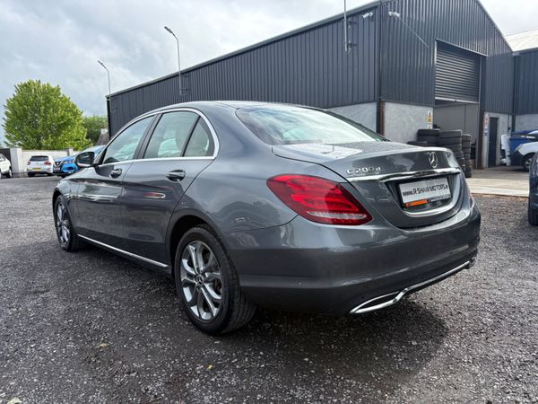 Mercedes-Benz C-Class 355828639