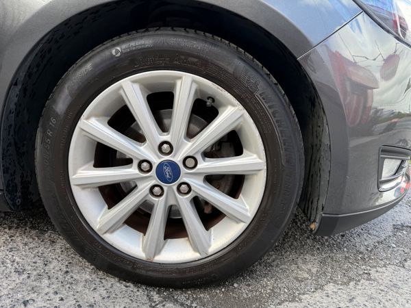 Ford Focus 1.5 TDCi NCT alloy wheels 356544111