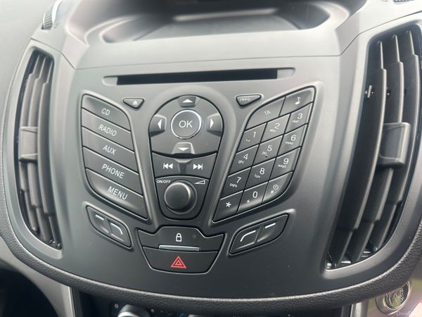 Ford Kuga 2016 2.0 ( 4 Wheel Drive) 356891643