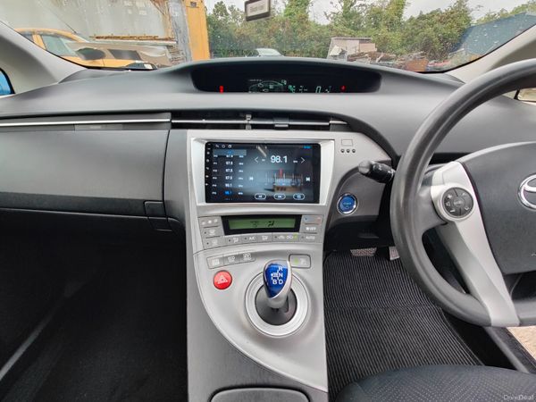 2015 Toyota Prius  Self Charging Hybrid 357577703