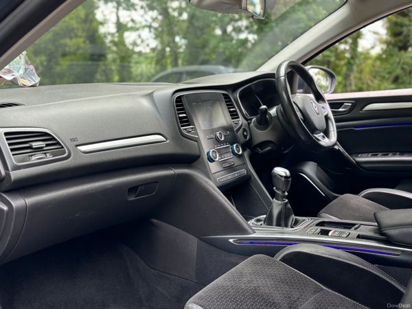 181 Renault Megane 1.5 dCi 110 DYNAMIQUE NAV 358766543