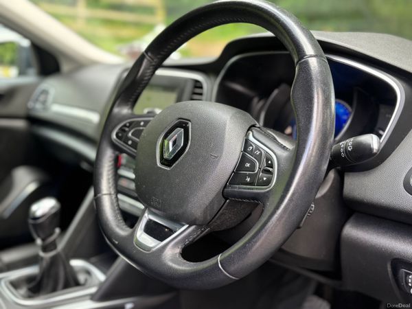 181 Renault Megane 1.5 dCi 110 DYNAMIQUE NAV 358766555