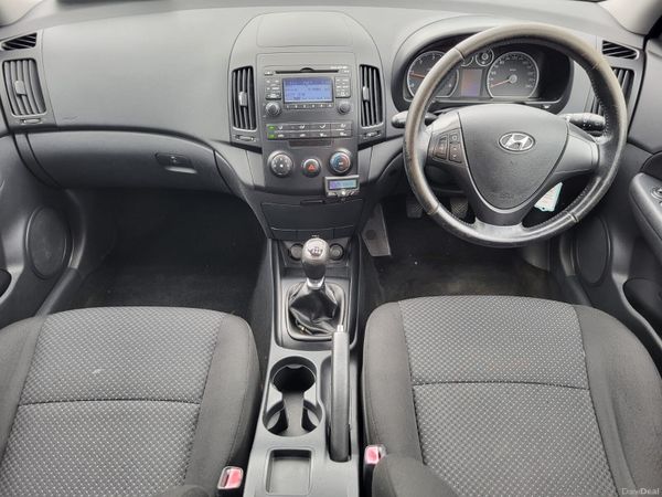 12 HYUNDAI i30 ESTATE 1.6 DIESEL = NEW NCT 359124881