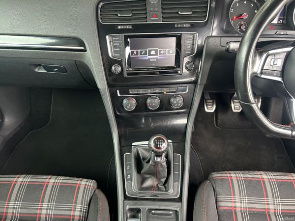 VW Golf GTI  2014 Manual 359367384