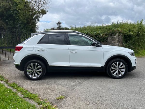 Volkswagen T-Roc 1.6 TDI 115bhp Design 359732641