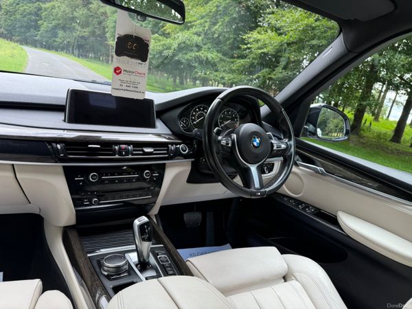 BMW X5 2016 Pearl White 359960393