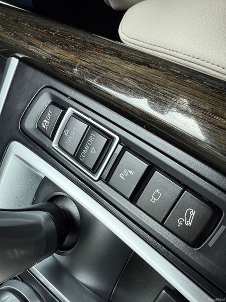 BMW X5 2016 Pearl White 359960407