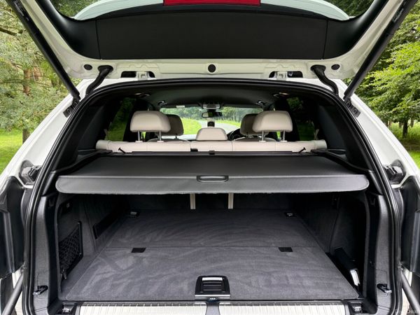 BMW X5 2016 Pearl White 359960513