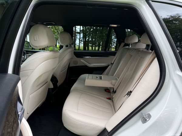BMW X5 2016 Pearl White 359960531