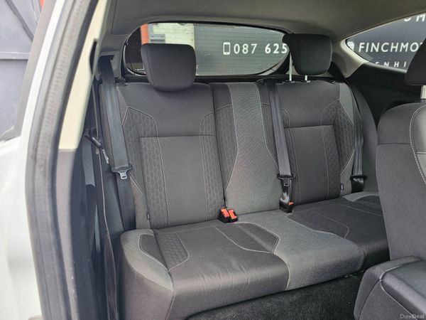 FORD FIESTA ZETEC S LINE // 06/26 NCT 360239499