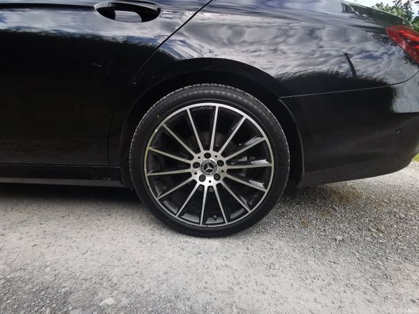 Mercedes-Benz E-Class 2020 360358679