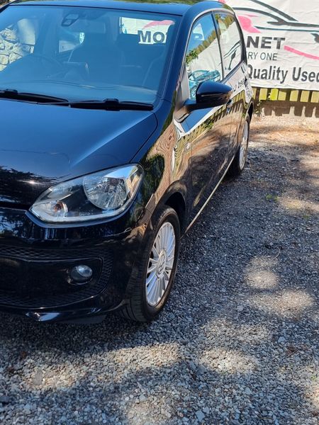 2014 Volkswagen up 1.0 L Automatic 360606760