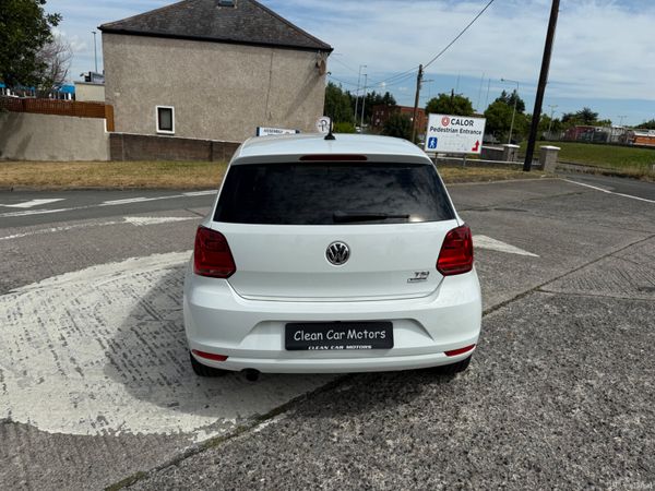 Volkswagen polo 2016 Auto 361142963
