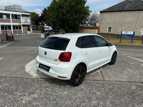 Volkswagen polo 2016 Auto 361142971
