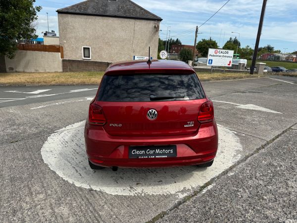 Volkswagen polo 2015 Auto 361152309