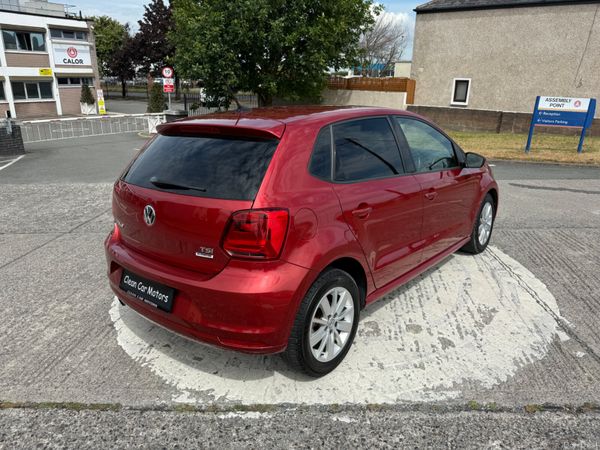 Volkswagen polo 2015 Auto 361152311