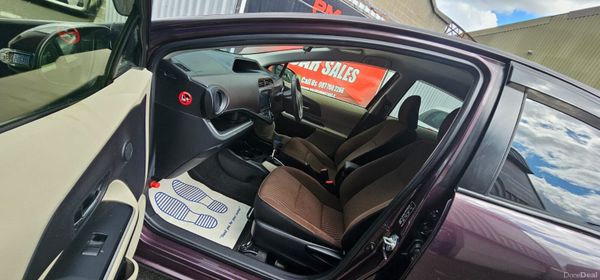 Toyota Aqua Push start Low Millage 361230216