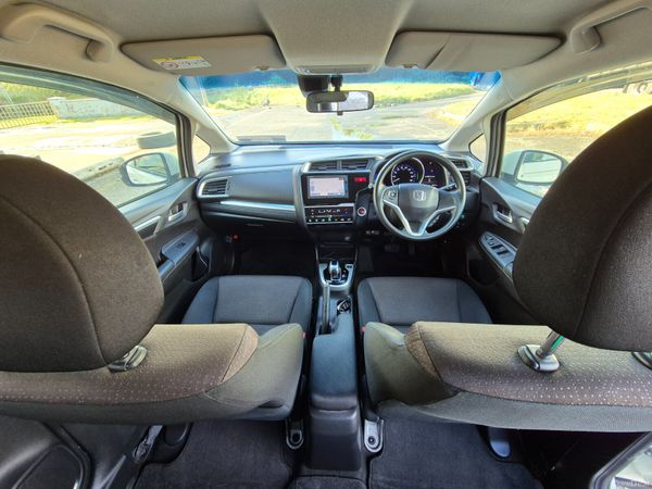 Honda Fit 2016 AUTOMATIC PETROL HYBRID 1.5L PETROL 361374939