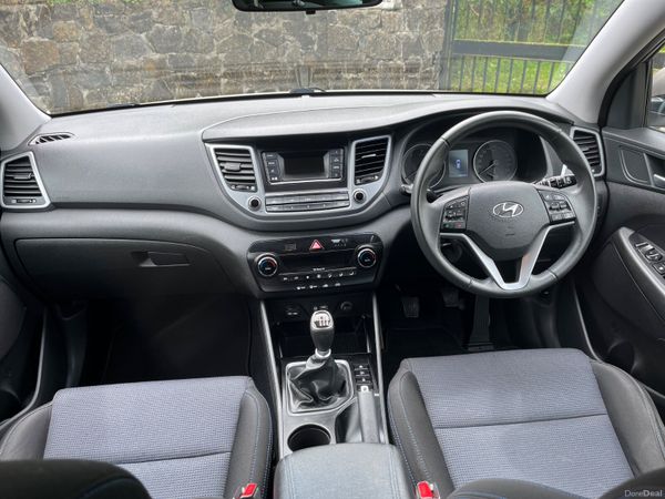 Hyundai Tucson 1.7 D Comfort Plus 361881337