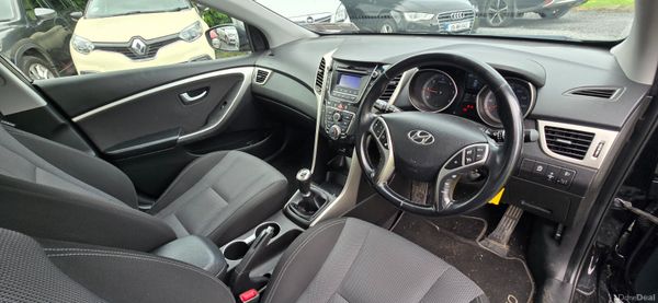 Hyundai i30 2016 361834619