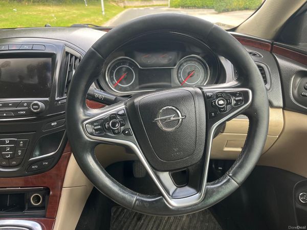 Opel Insignia 2014 ( NCT 07/26, TAX 10/25) 362175355