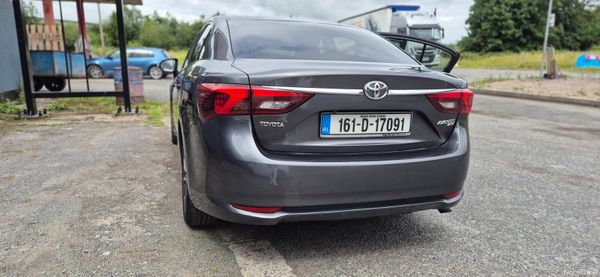 Toyota Avensis 2016 362702974