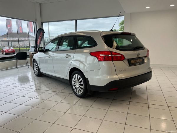 2017 Ford Focus Estate new nct! 362712019