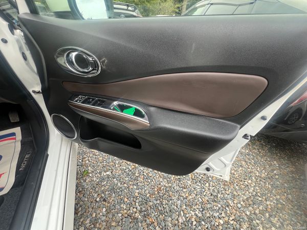 Nissan note 2018 ** white leather interior 363482097