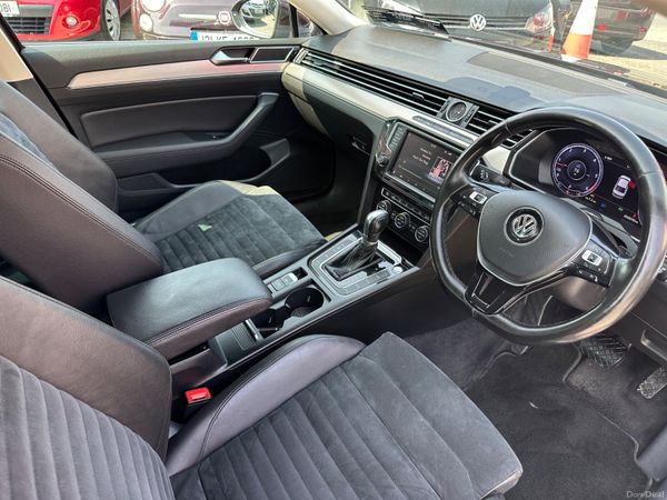 Volkswagen Passat 1.6TDI AUTO DSG HIGHLINE 364196054