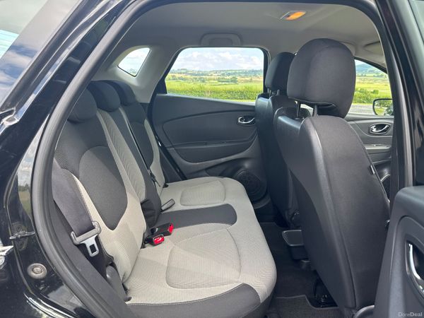 Renault Captur 2017 Automatic Low Mileage 364369041