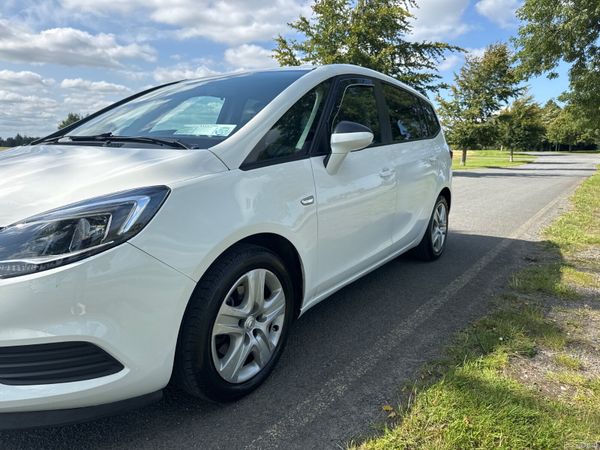 Opel Zafira 2017 SC 1.4 Automatic 364372576