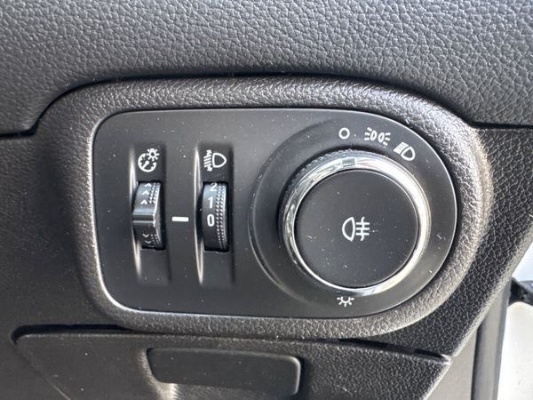 Opel Zafira 2017 SC 1.4 Automatic 364372745