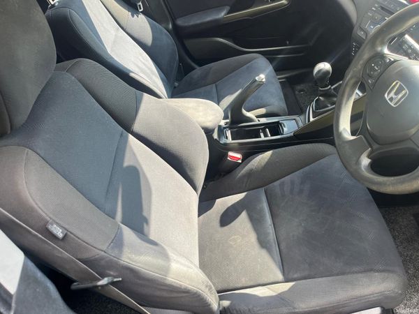 Honda Civic 2013  (NCT05/26 , TAX 06/26) 364394267