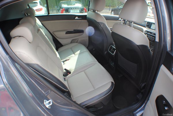 Kia Sportage 1.6 CRDI 5DR SUV 2019 364523975