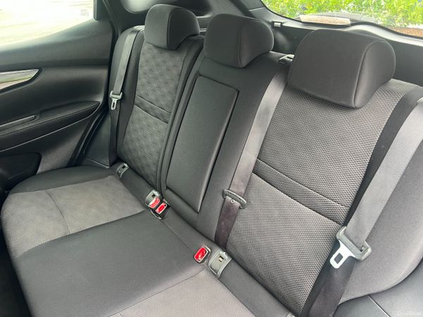 2015 (152) Nissan Qashqai Acenta Premium 1.5 DCI 364752287