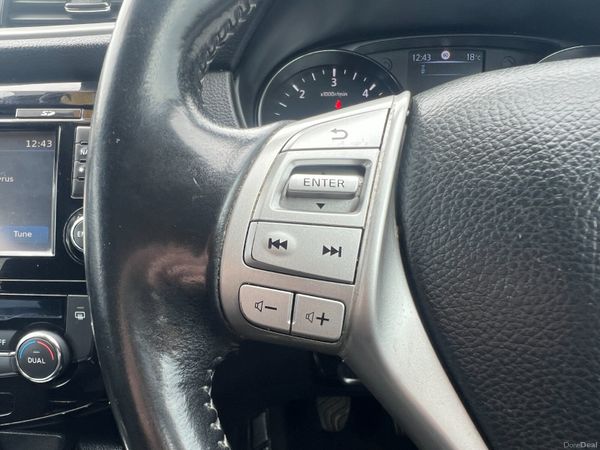 2015 (152) Nissan Qashqai Acenta Premium 1.5 DCI 364752291