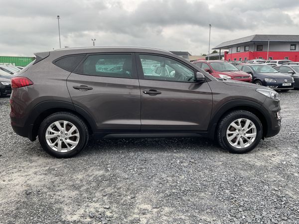 HYUNDAI TUCSON 1.6 DIESEL EXECUTIVE ONE OWNER 364816986