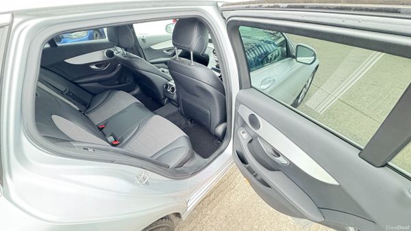 Mercedes-Benz C-Class 2016 Estate 365063485