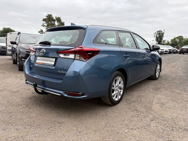 Toyota Auris 365113303